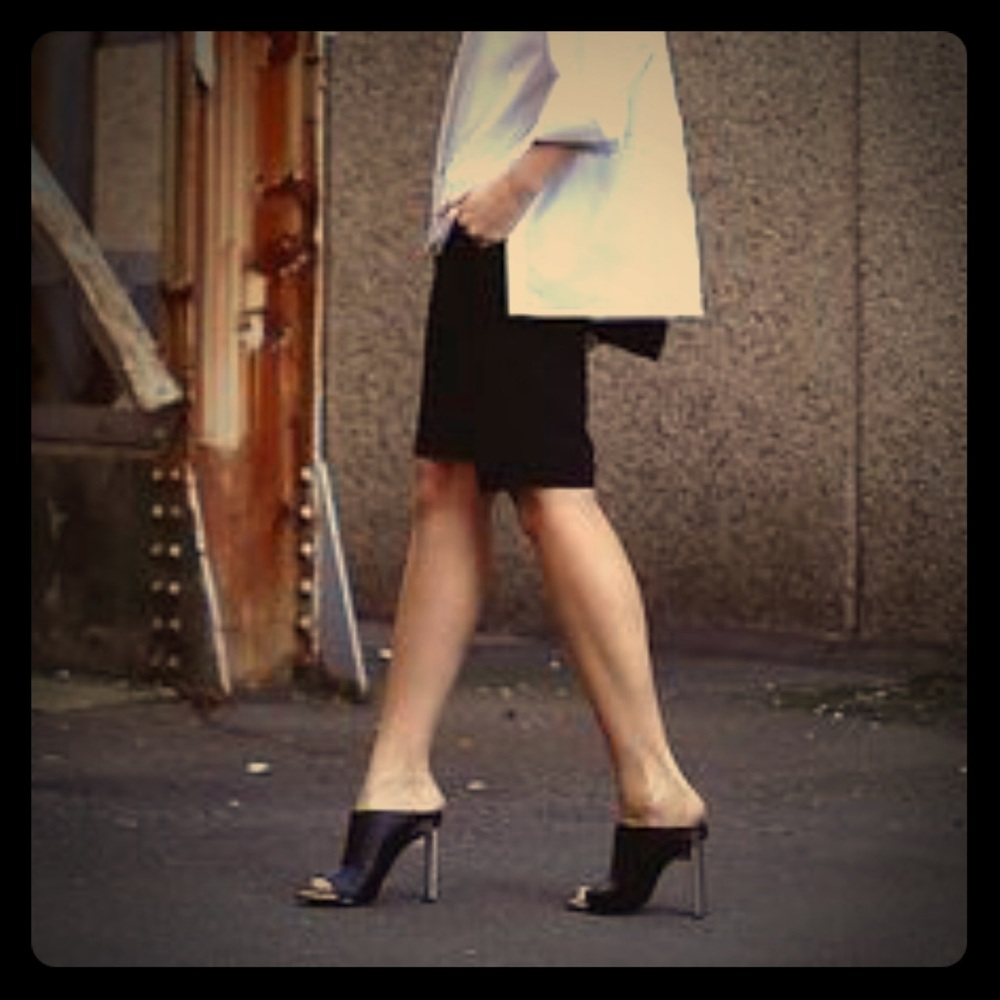 BCBGMaxAzria brand new black slip on mules